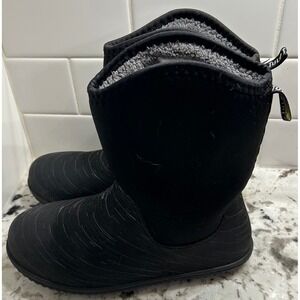 Jan and Jul waterproof winter boots big kids sz 4 black soft fleece snow rain